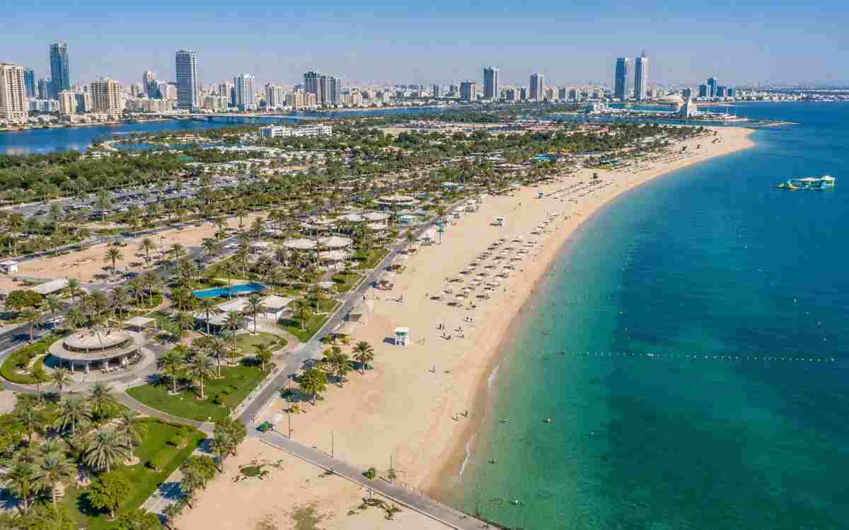 Al Mamzar Beach